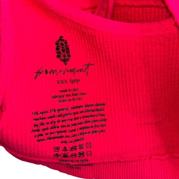 🆕 Free People Movement Ribbed Neon Pink Coral Tank Sports Bra Size XS/S - Picture 5 of 7